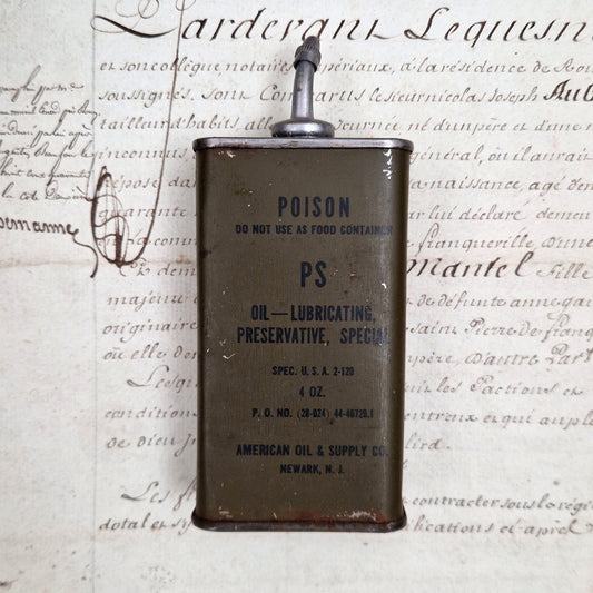 Vintage American military oil can "POISON"