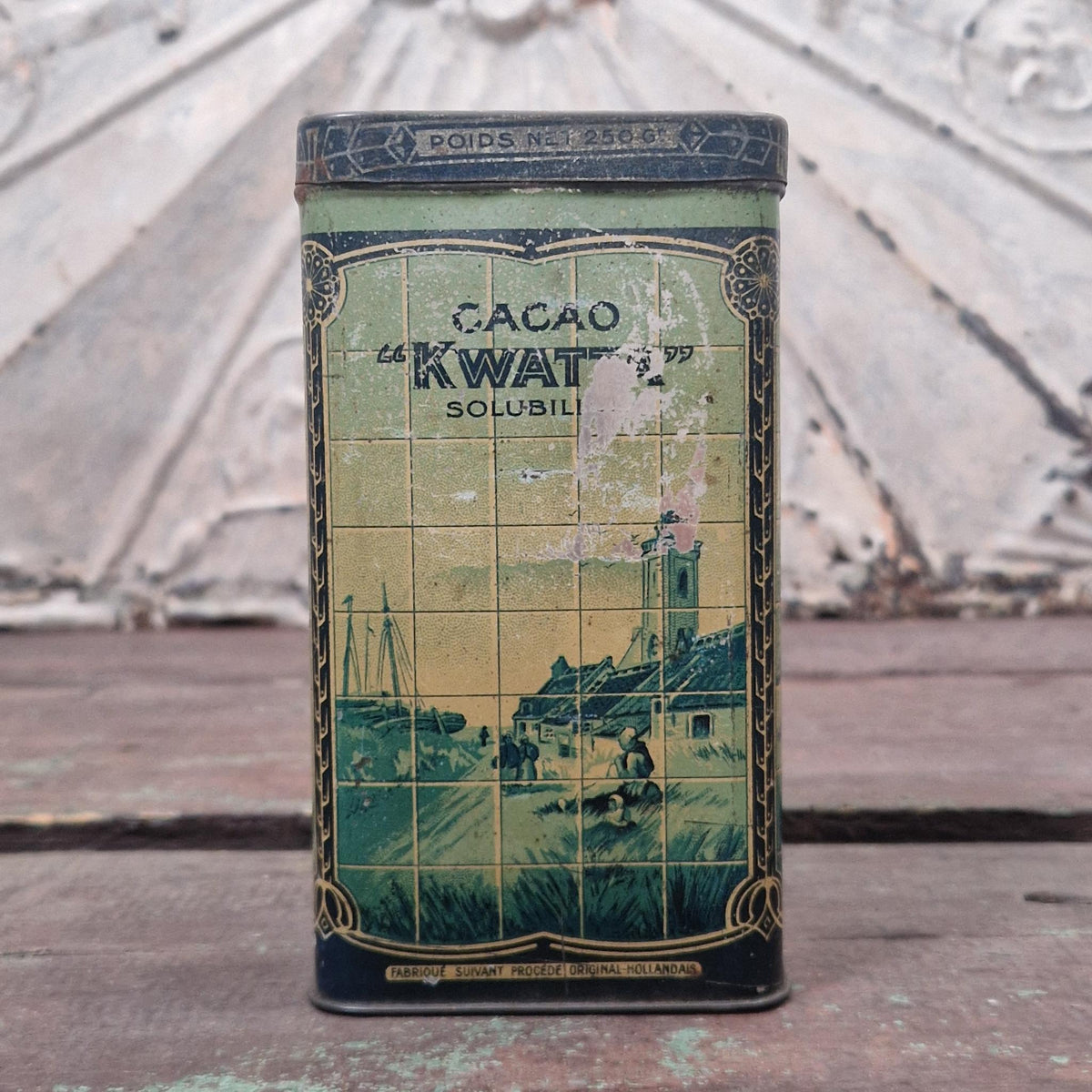 Ancienne boîte de cacao « Kwatta » - décor hollandais