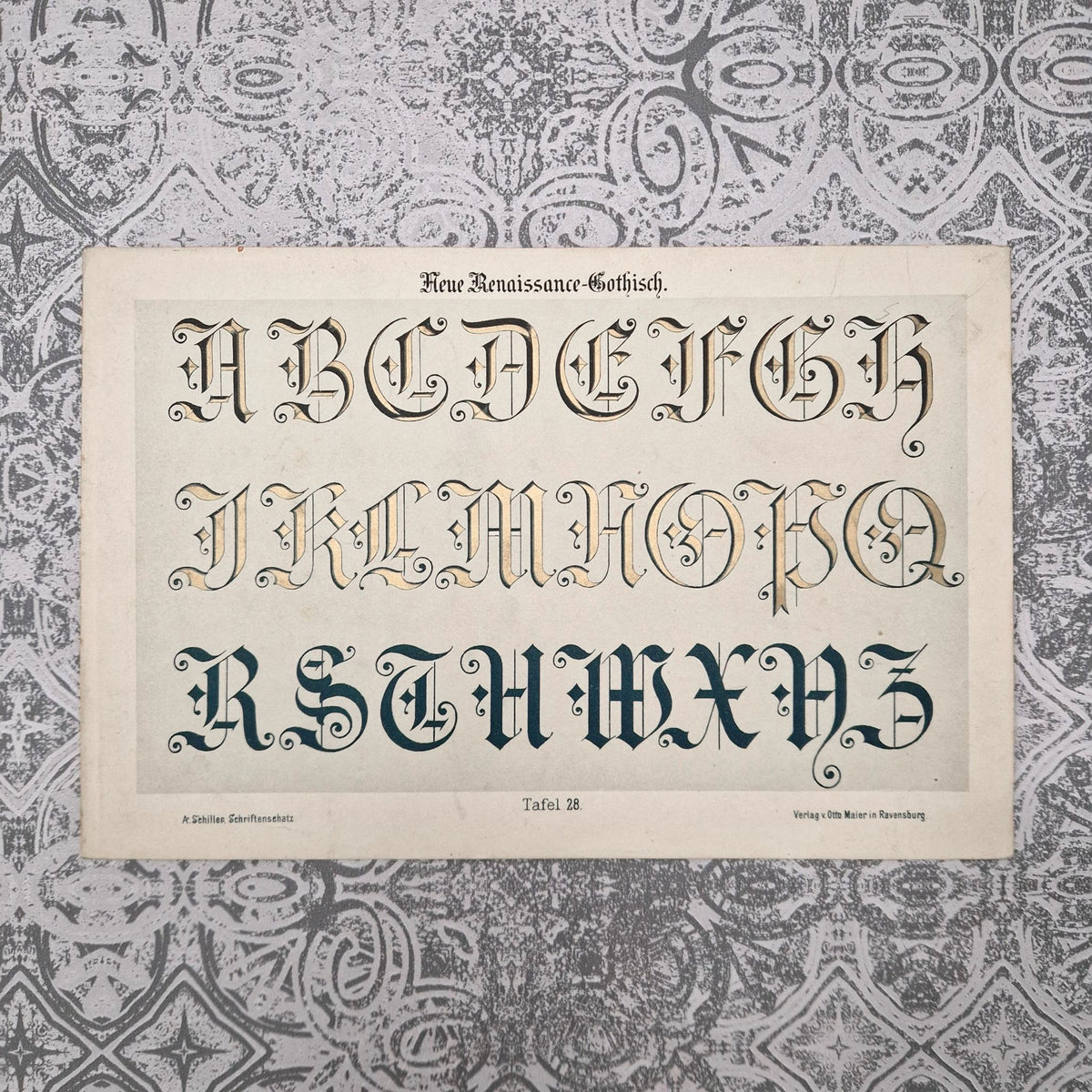 Planche d’alphabet décoratif « Lettres gothiques »