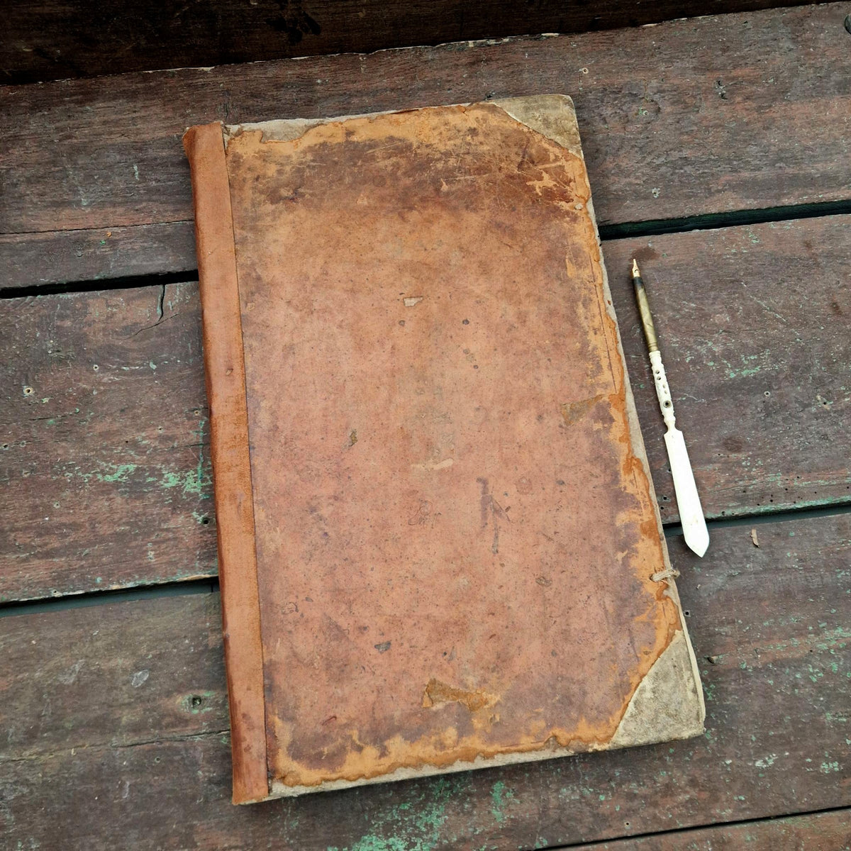 Registre XVIIIe siècle - 145 pages manuscrites