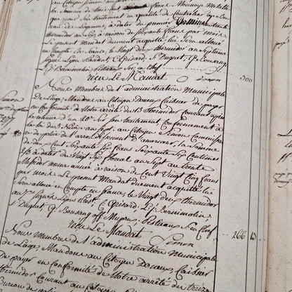 Registre XVIIIe siècle - 145 pages manuscrites