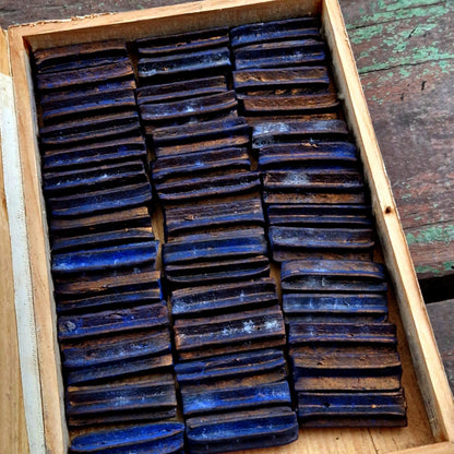 Boîte de Bleu Fixe « Aux armes d’Angleterre » - Balois, Dole