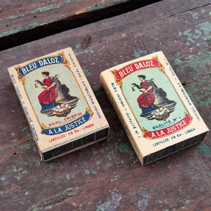 2 boîtes de bleu « Bleu Daloz - À la Justice » - Dole