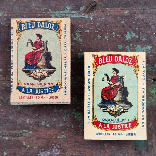 2 boîtes de bleu « Bleu Daloz - À la Justice » - Dole
