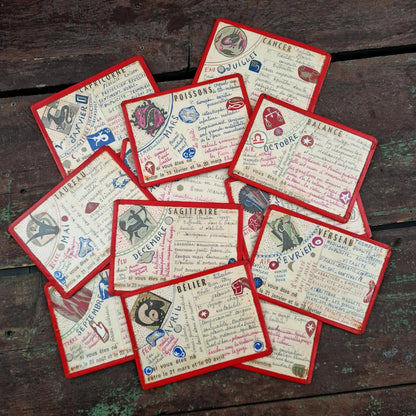 Série de 12 cartes astrologiques manuscrites