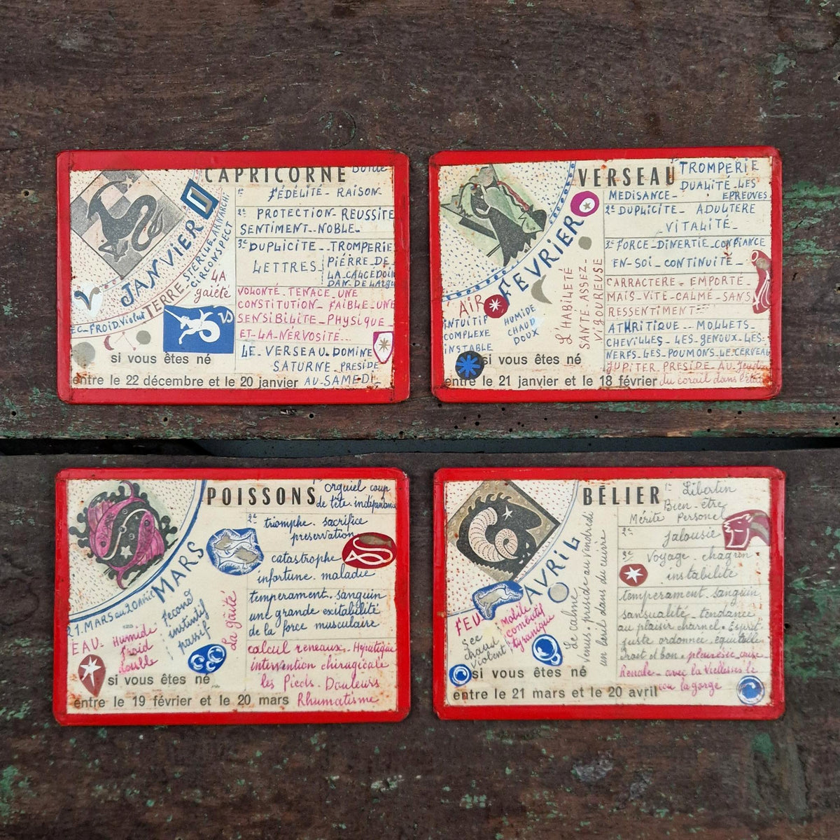 Série de 12 cartes astrologiques manuscrites