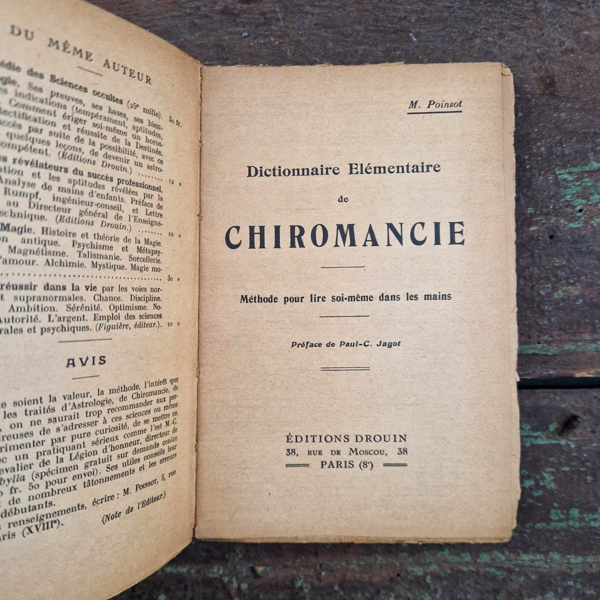 Ancien livre « Dictionnaire élémentaire de Chiromancie »