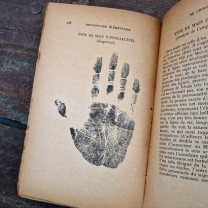 Ancien livre « Dictionnaire élémentaire de Chiromancie »