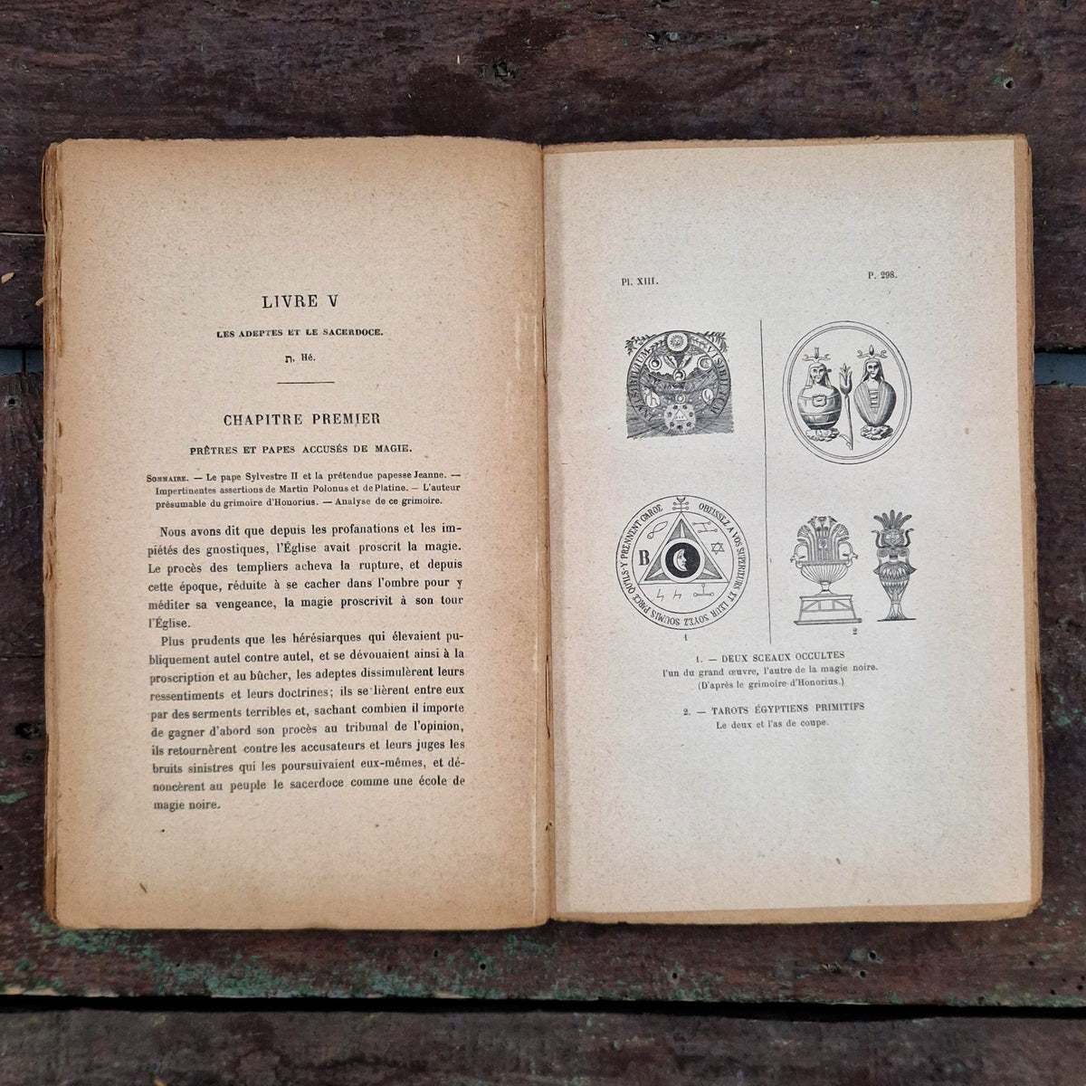 Ancien livre « Histoire de la Magie » - Éliphas Lévi - 1922