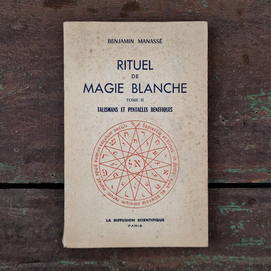 « Rituel de Magie Blanche » & pentacles sur parchemin