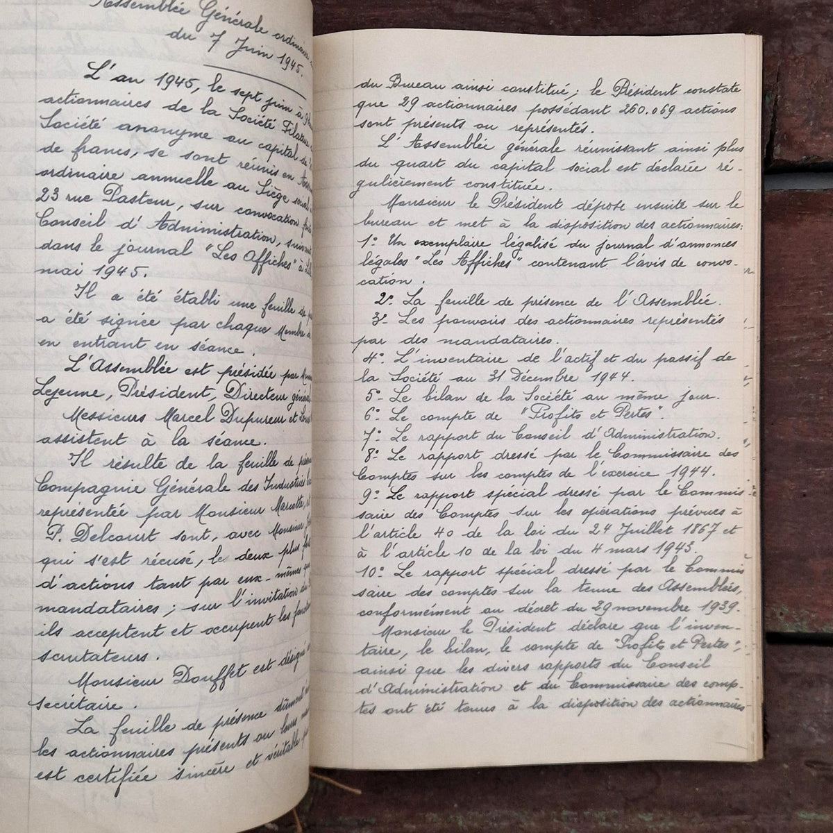 Ancien registre - env. 400 pages manuscrites