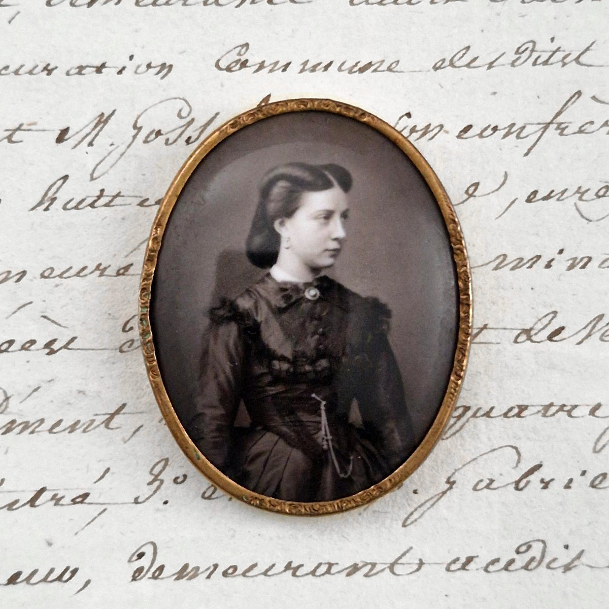 Rare Médaillon photo sur émail - Lafon de Camarsac, 1863
