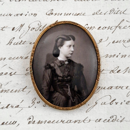 Rare Médaillon photo sur émail - Lafon de Camarsac, 1863