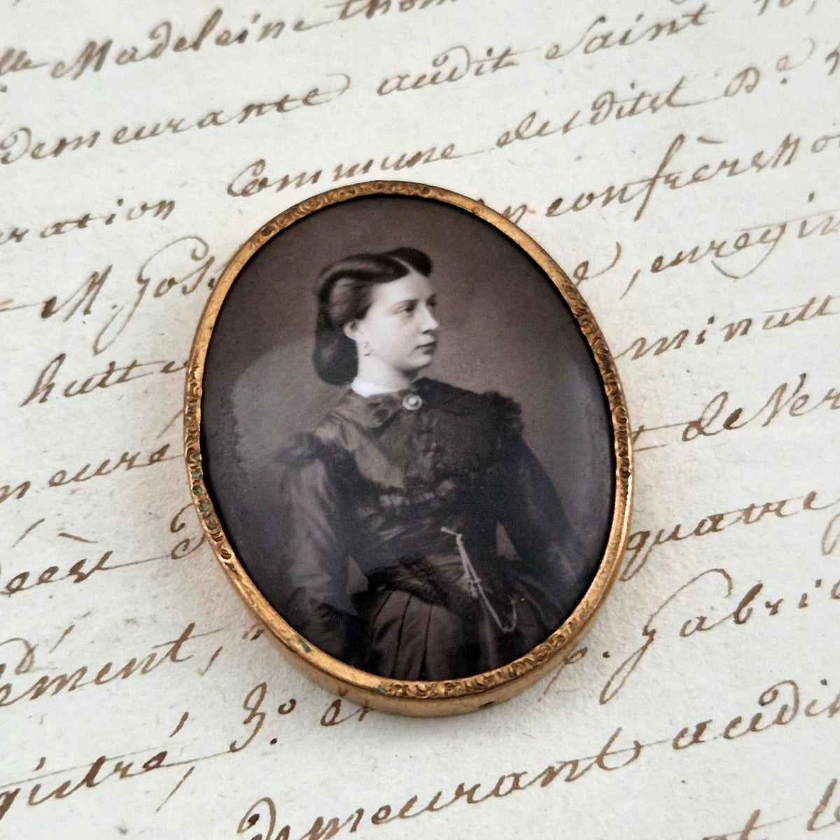Rare Médaillon photo sur émail - Lafon de Camarsac, 1863