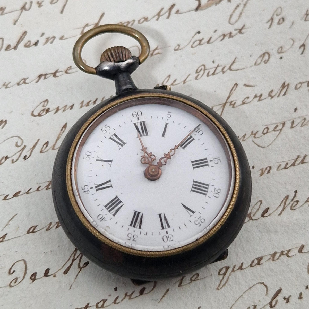 Ancienne petite montre de col - Début XXe siècle