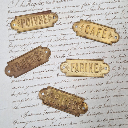 Anciennes plaques de cuisine en laiton (x5)