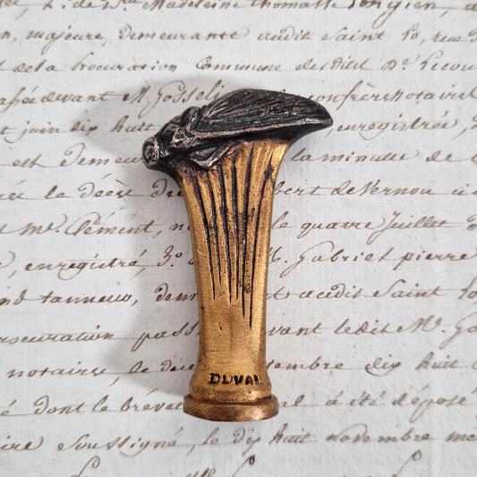 Ancien cachet en bronze « Cigale » - signé Duval