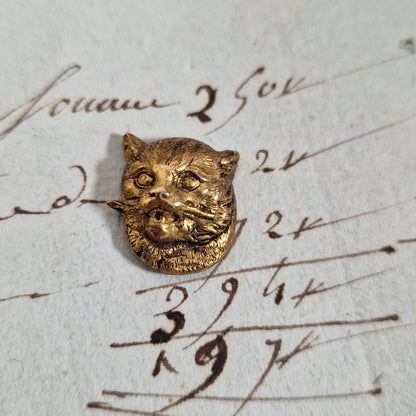 Ornement miniature « Tête de Chat » en laiton