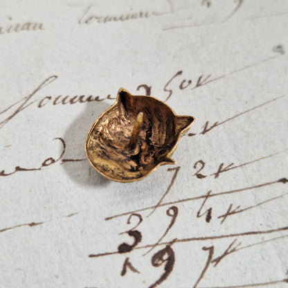 Ornement miniature « Tête de Chat » en laiton