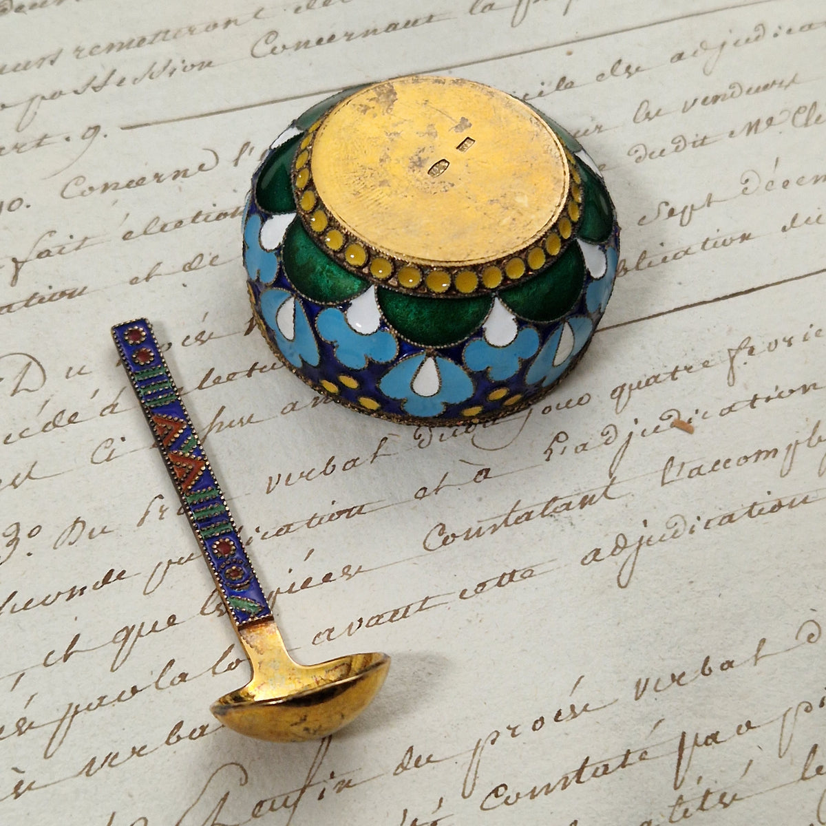 Superbe salière en argent doré et émaux cloisonnés