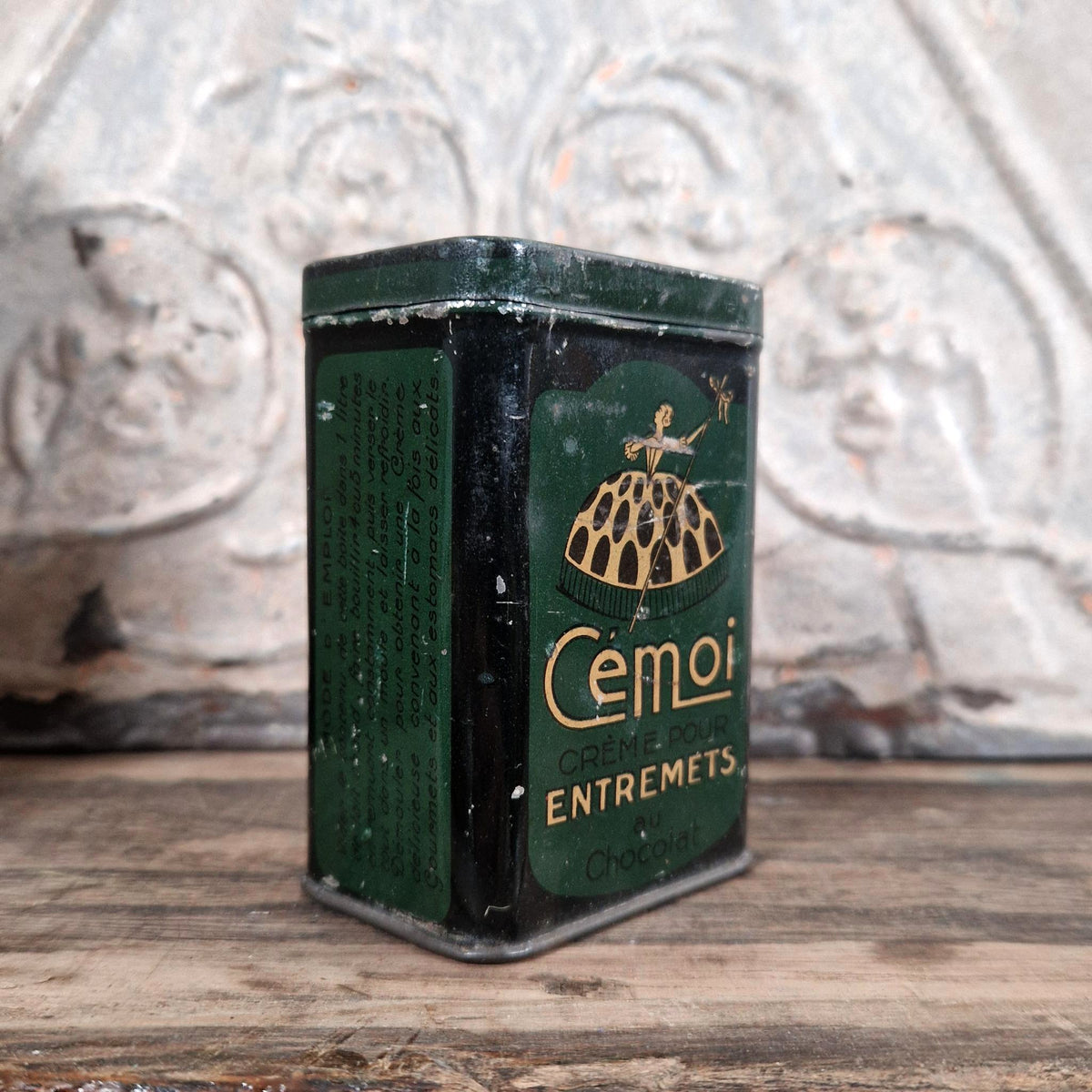 Vintage "Cémoi - Chocolate dessert cream" tin