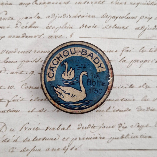 Ancienne boîte publicitaire « Cachou Bady »