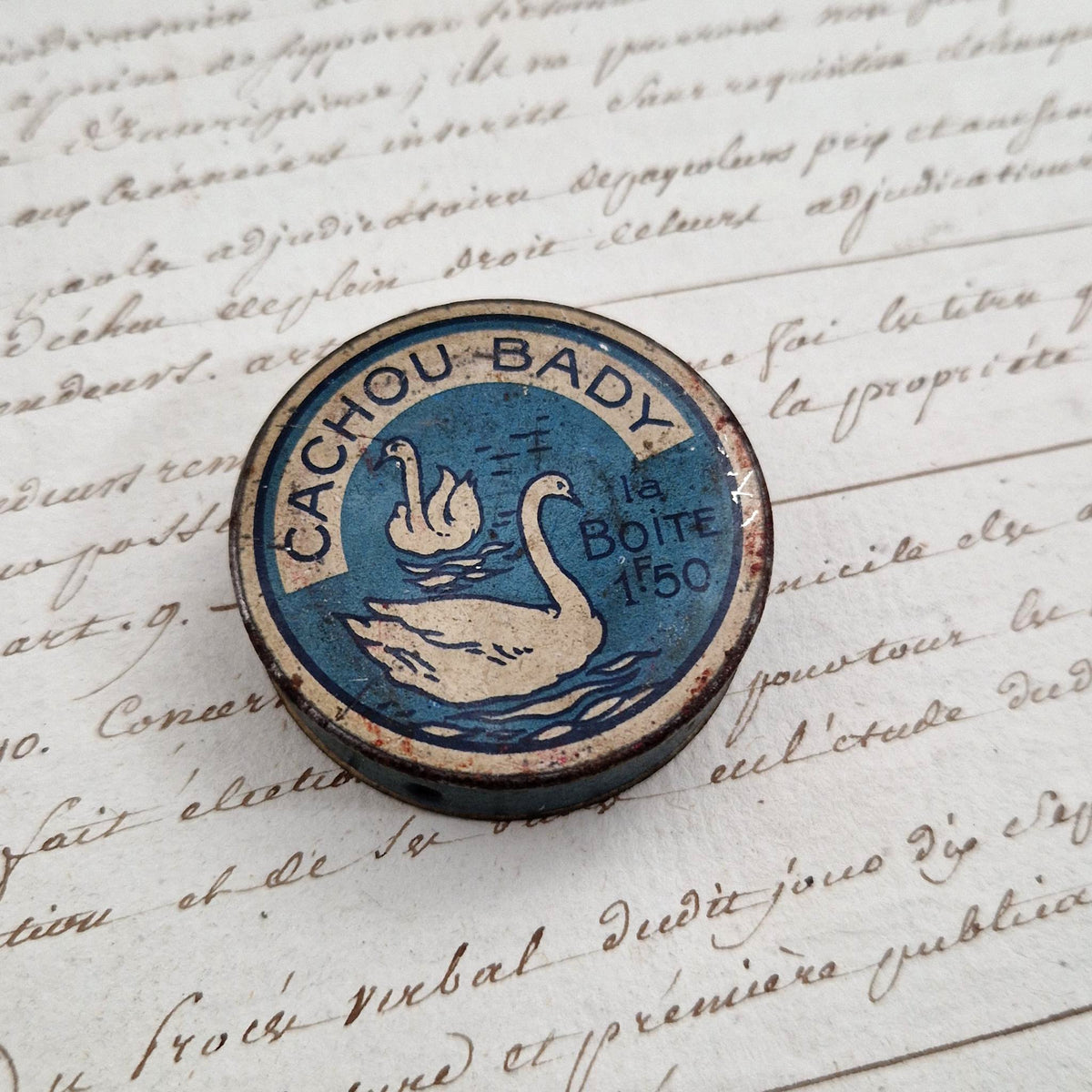 Ancienne boîte publicitaire « Cachou Bady »