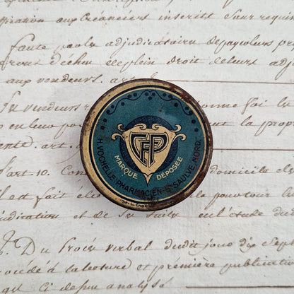 Ancienne boîte publicitaire « Cachou Bady »