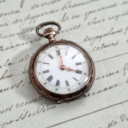 Ancienne montre de col fonctionnelle - Début XXe siècle