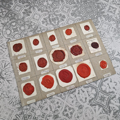 Planche de sceaux - Grands cachets rouges anciens
