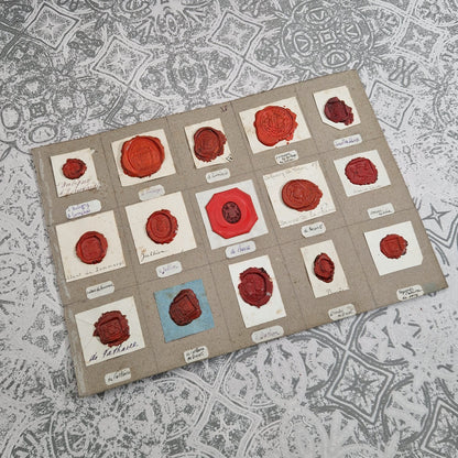 Quinze sceaux anciens - Cachet bicolore et grands blasons