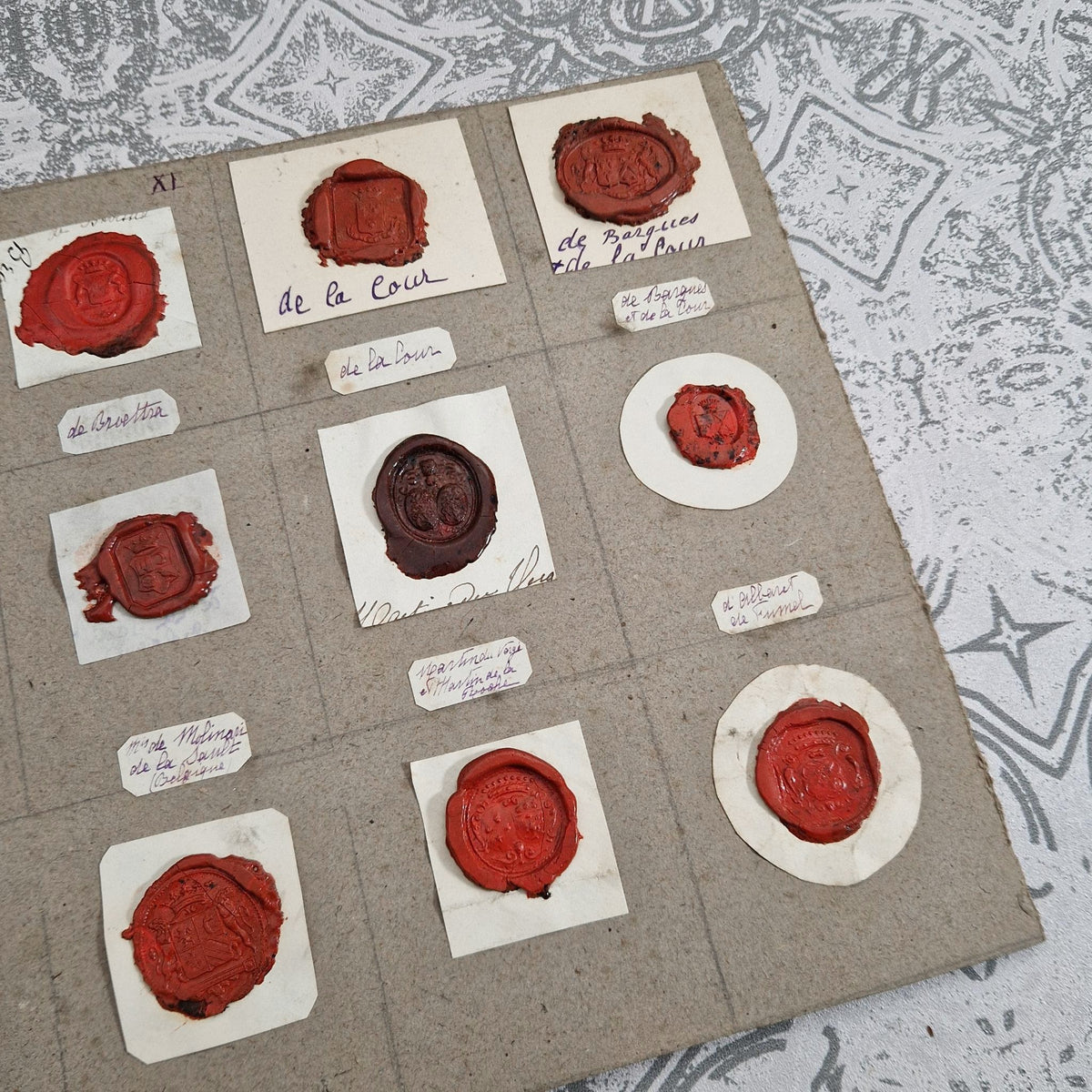 Plate of armorial seals and ancient coats of arms