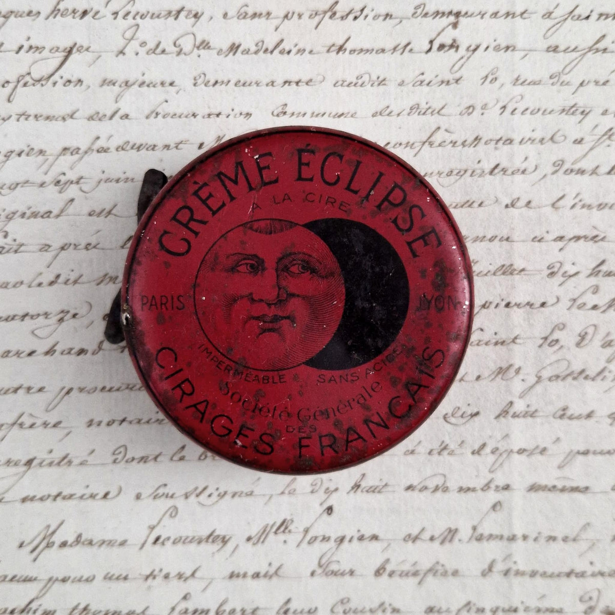 Éclipse red shoe polish cream tin no. 3