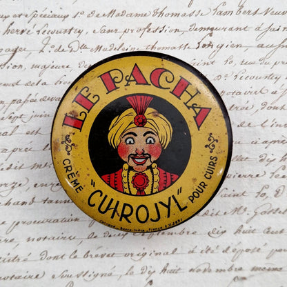 Rare Le Pacha cream shoe polish tin - Issoudun