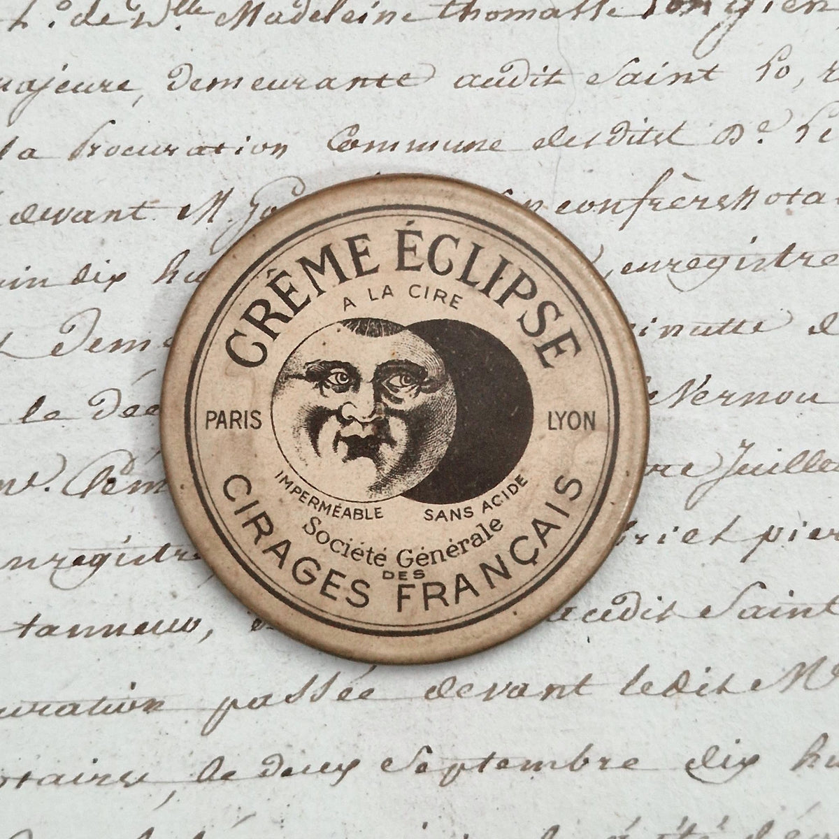 Miroir de poche publicitaire Crème Éclipse n&b