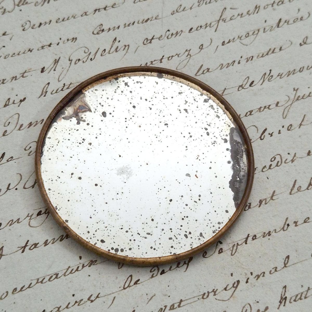 Miroir de poche publicitaire Crème Éclipse n&b