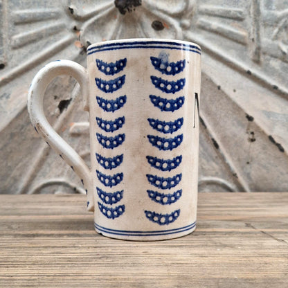 Chope d’archer n° 33 à décor bleu - Faïencerie de Nimy
