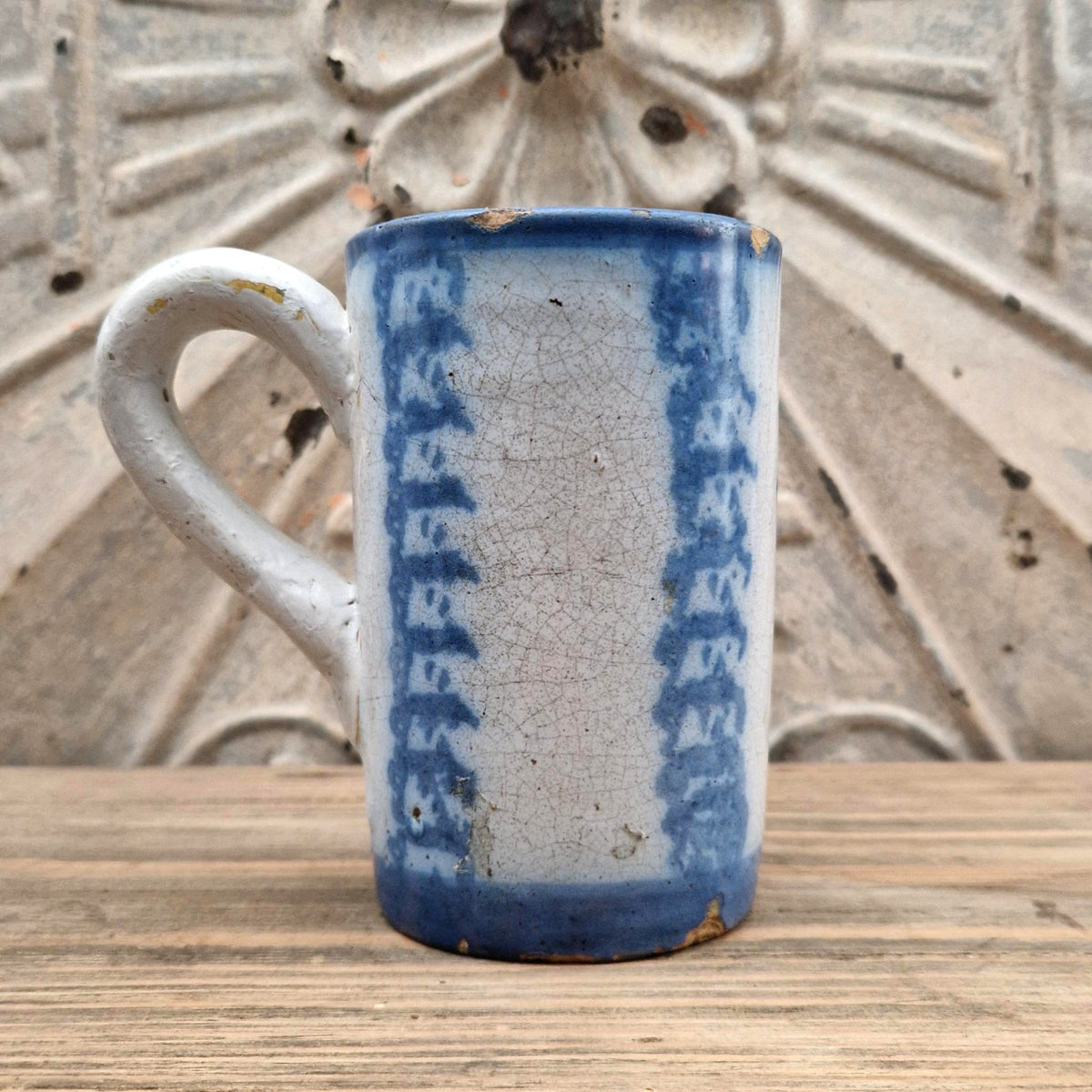 Archer's tankard no. 13 with blue sponge-painted decoration - 19th century