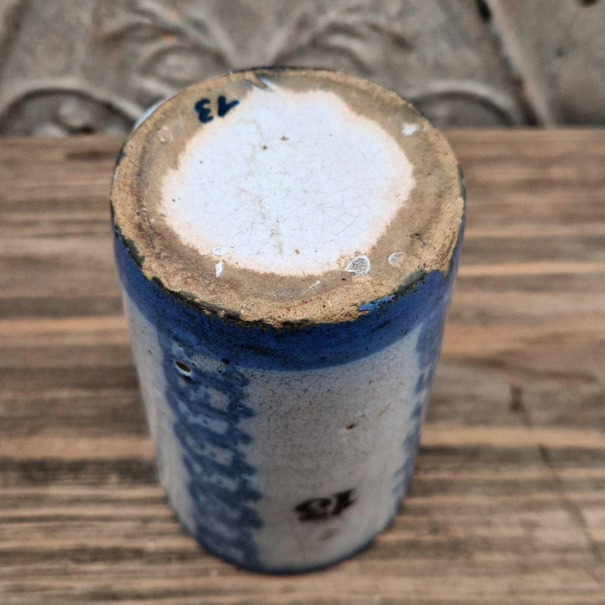 Archer's tankard no. 13 with blue sponge-painted decoration - 19th century