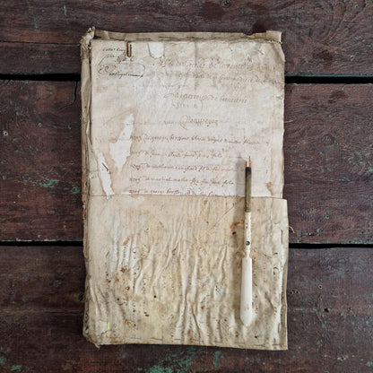 Registre manuscrit à l’encre et parchemin – Fin XVIIe / début XVIIIe siècle