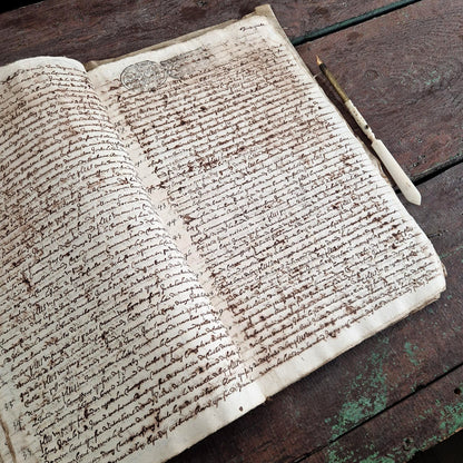 Registre manuscrit à l’encre et parchemin – Fin XVIIe / début XVIIIe siècle