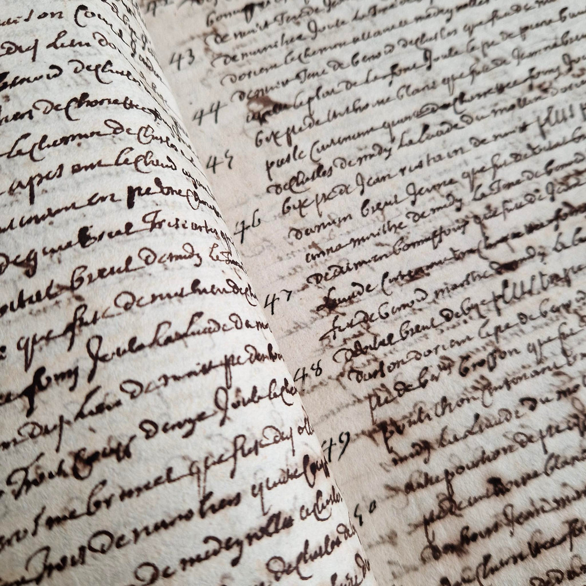 Registre manuscrit à l’encre et parchemin – Fin XVIIe / début XVIIIe siècle