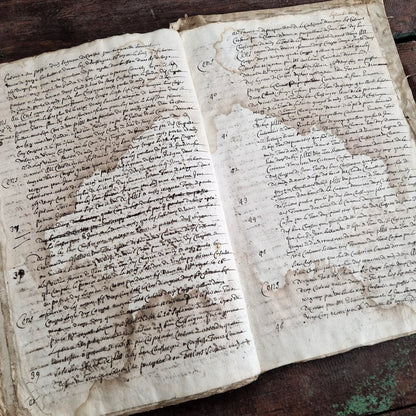 Registre manuscrit à l’encre et parchemin – Fin XVIIe / début XVIIIe siècle