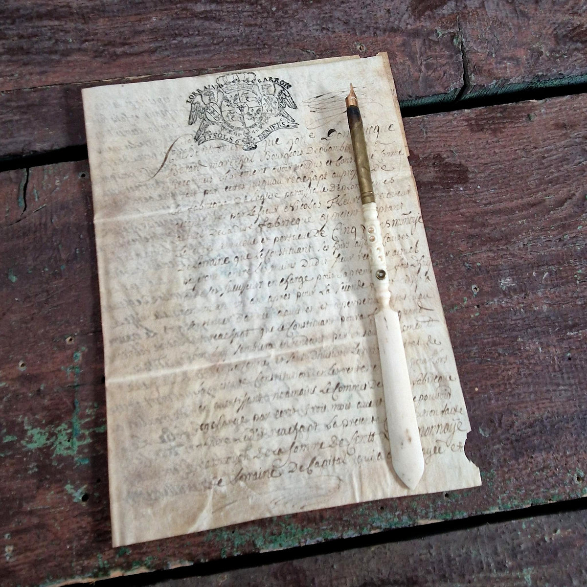 Parchemin manuscrit à timbre armorié - 1739, 4 pages
