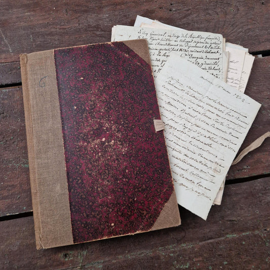 Pochette ancienne avec 35 documents manuscrits - XVIIIe et XIXe