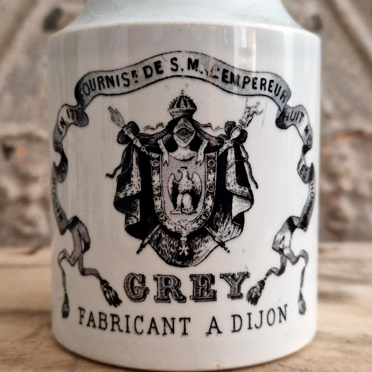 Pot à moutarde Grey aux armoiries impériales - Creil et Montereau - 1860 / 1866