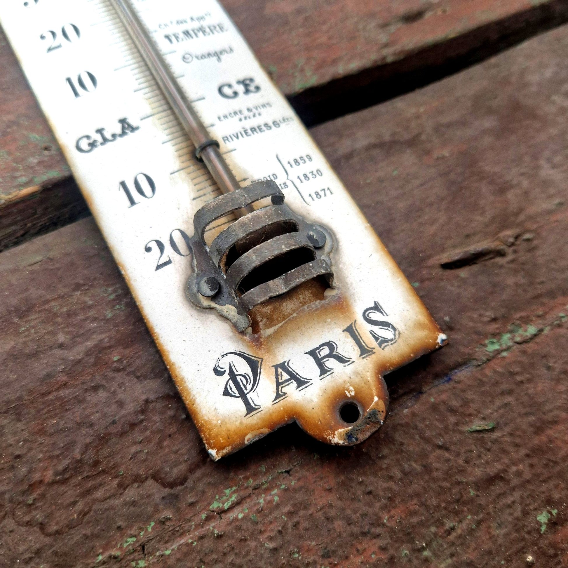 Advertising enameled Samaritaine thermometer