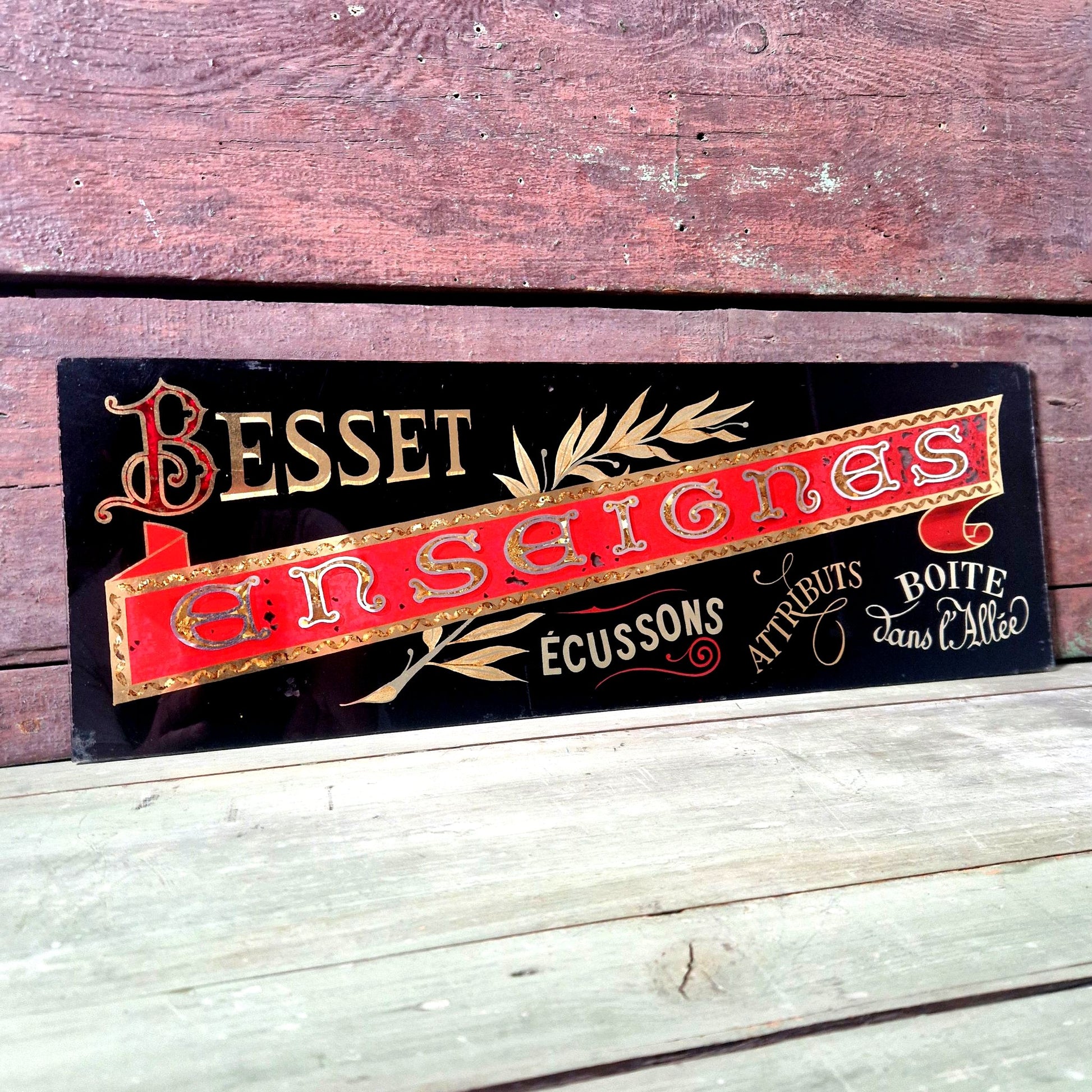 Ancienne Enseigne en verre églomisé