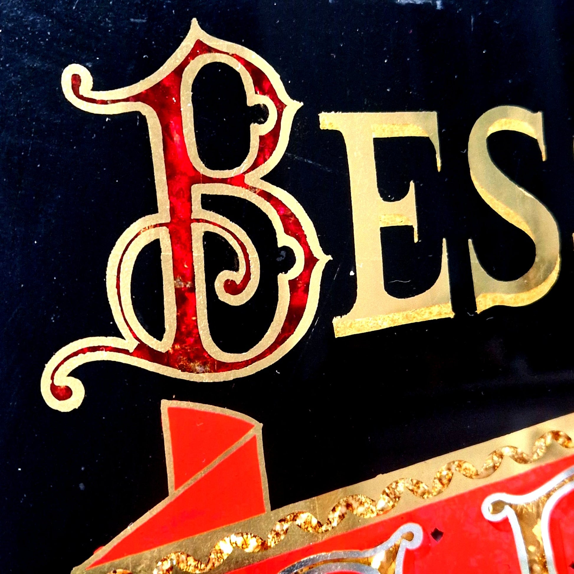 Ancienne Enseigne peintre en lettres et attributs