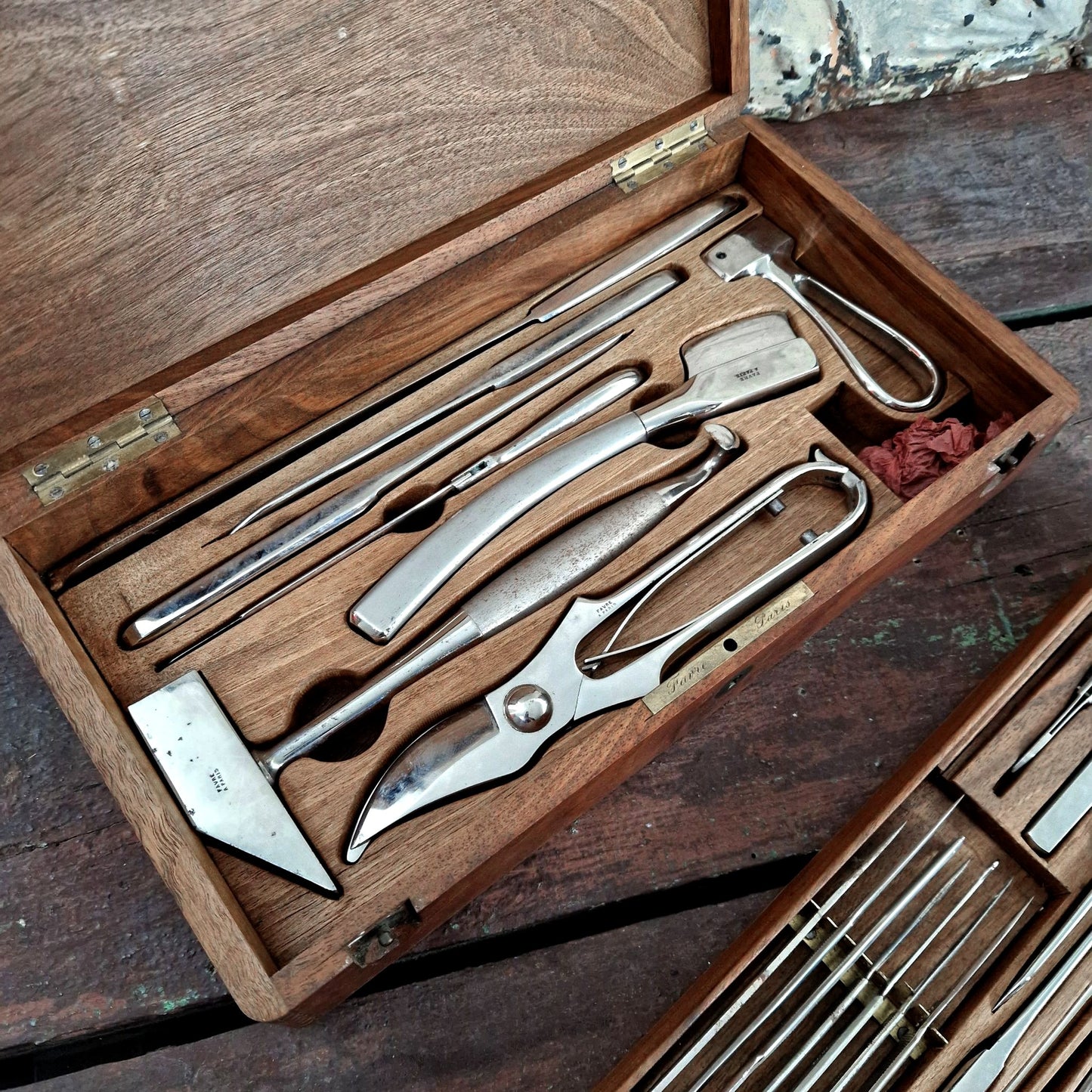 Ancienne boite a autopsie